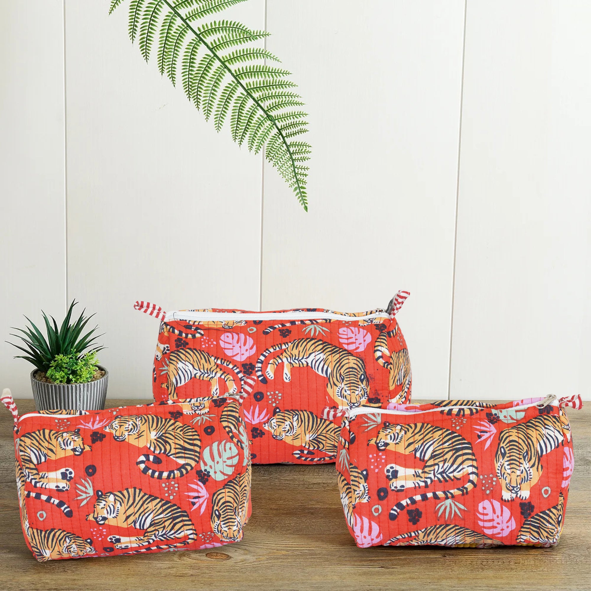 Tiger Print Quilted Utility Bag Set – Set of 3