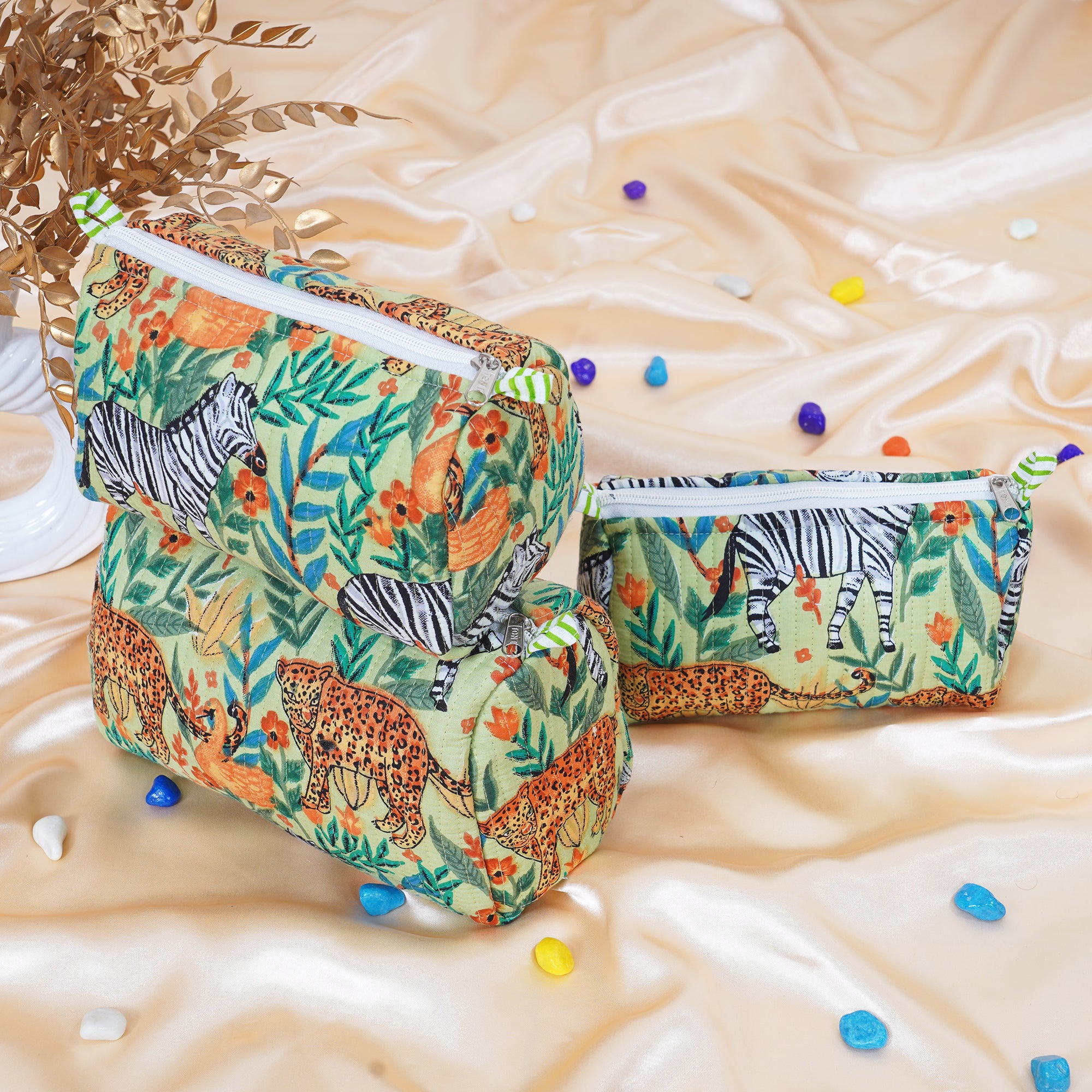 Jungle Parrot Print Quilted Utility Bag Set – Set of 3