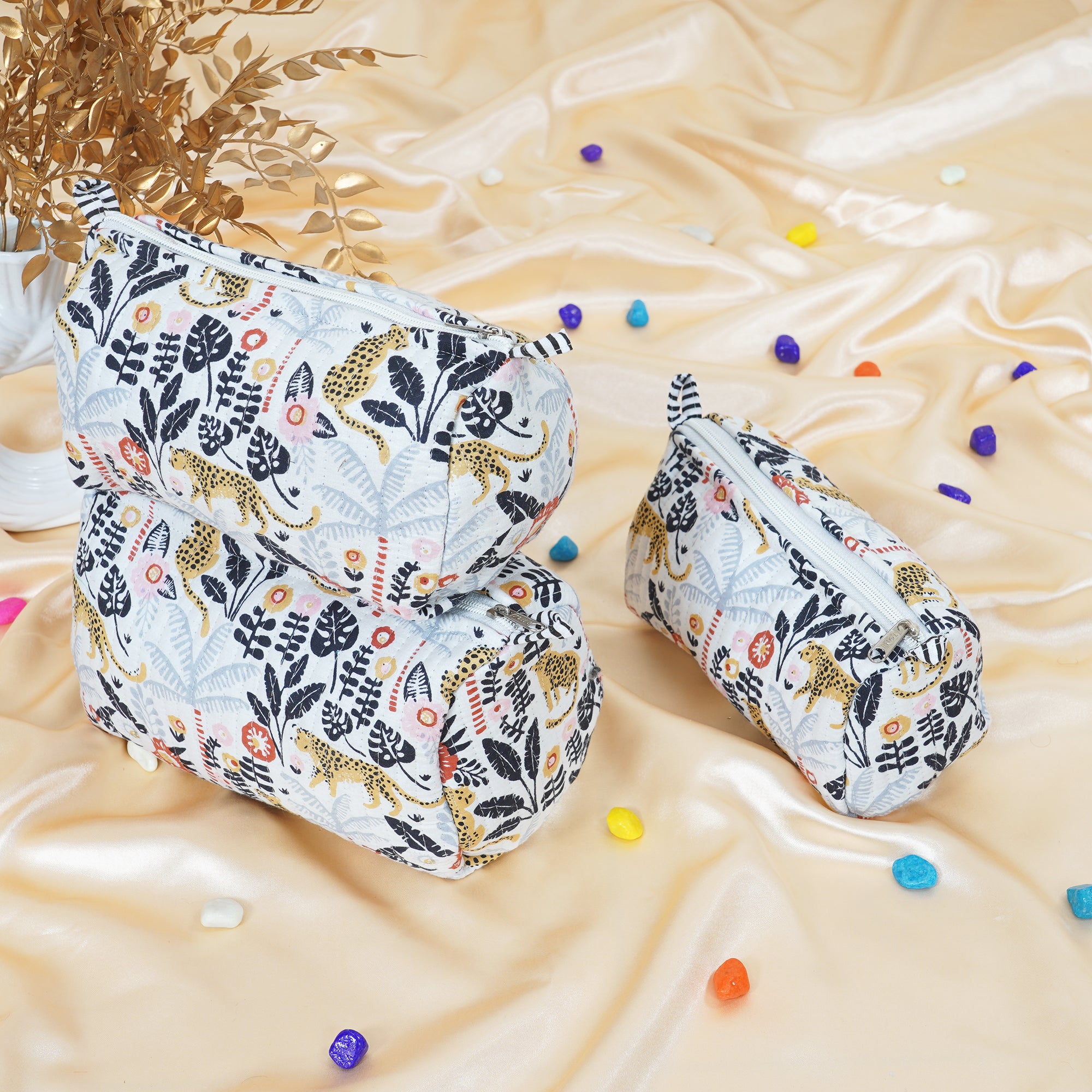 Black Bush Printed Quilted Utility Bag Set – Set of 3